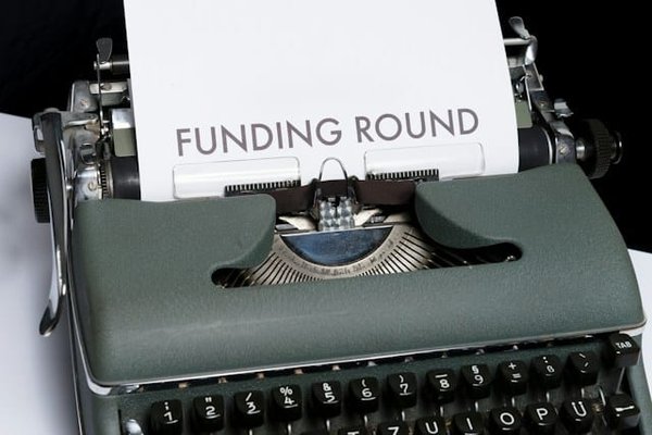 Les Risques du Crowdfunding : Comprendre les Enjeux pour un Investissement Informé